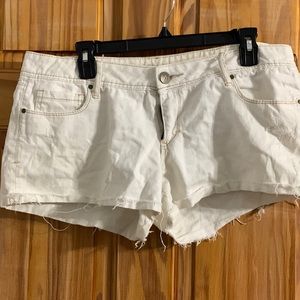 Decree Junior’s 13 Cutoff Short Shorts